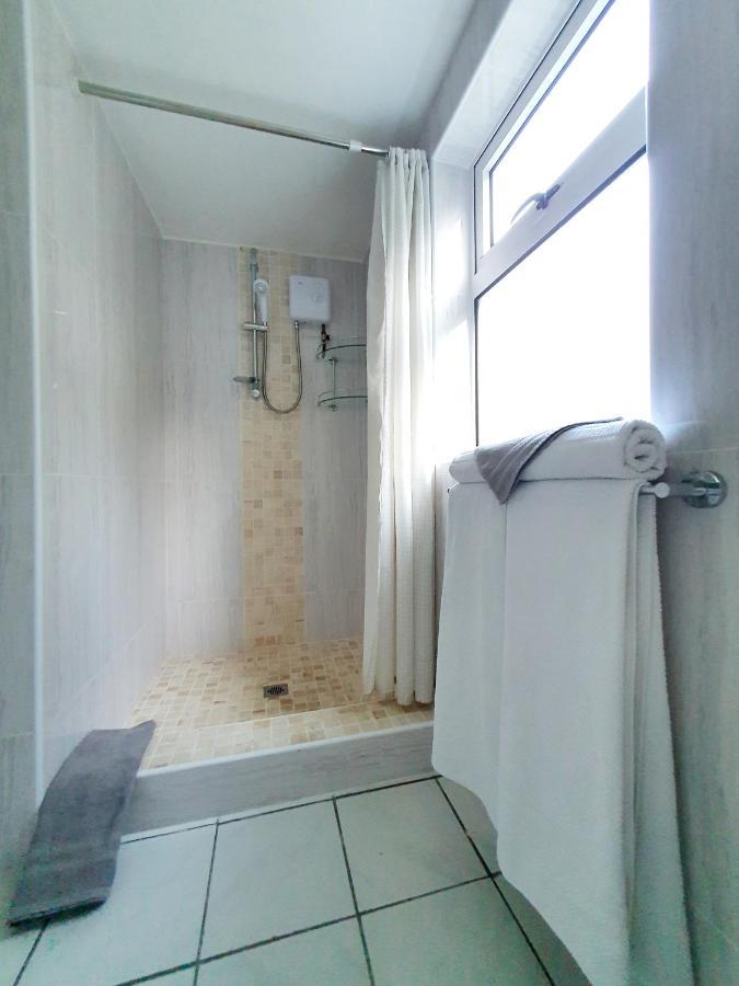 Апартаменты Rose Self Catering Бо-Валлон Экстерьер фото